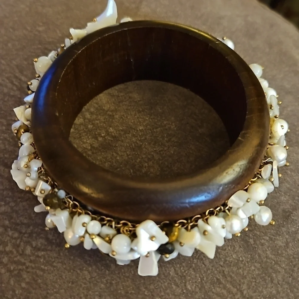 VTG Wood Mother of Pearl Bauble Cha Cha Bangle Mermaidcore Chunky Bracelet